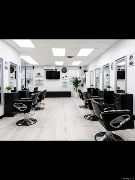39-20 Main ST #2FL, Flushing, NY 11354
