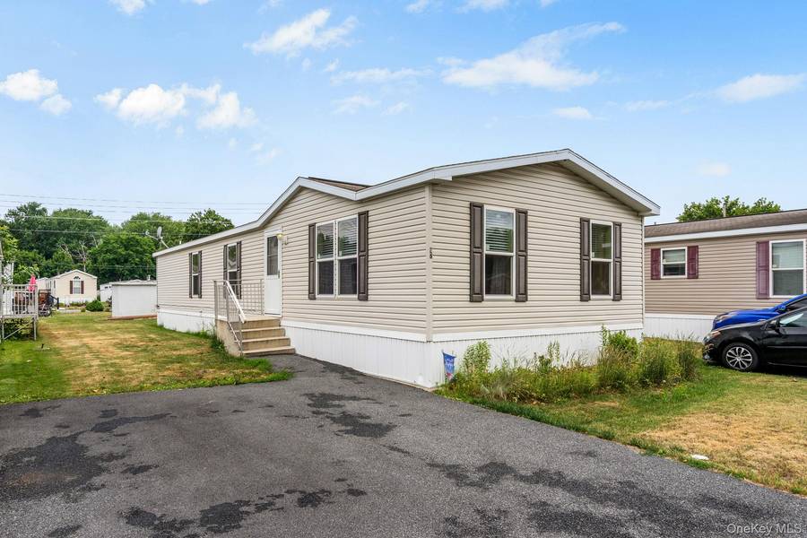 26 East AVE, Washingtonville, NY 10992