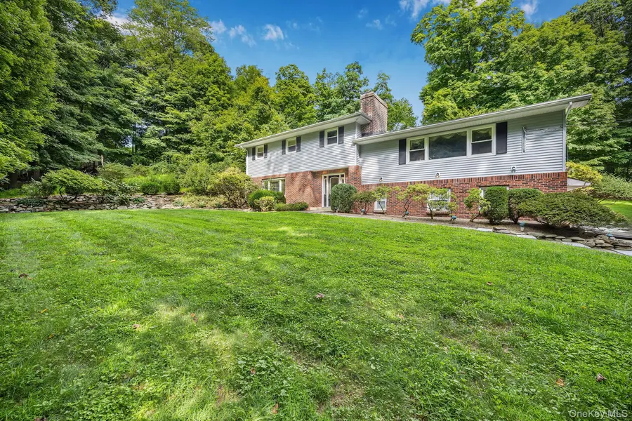 1007 Haverstraw RD, Suffern, NY 10901