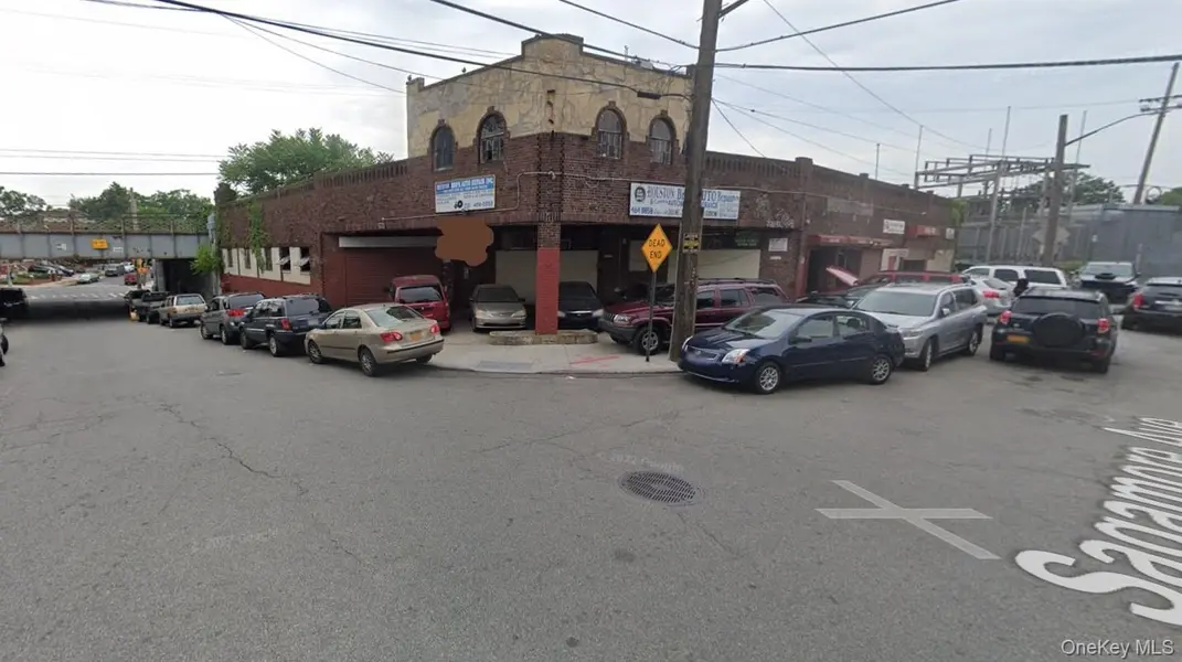 19502 Sagamore AVE, Hollis, NY 11423