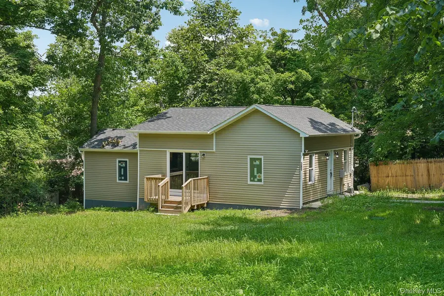 381 Mountain Lodge RD, Monroe, NY 10950
