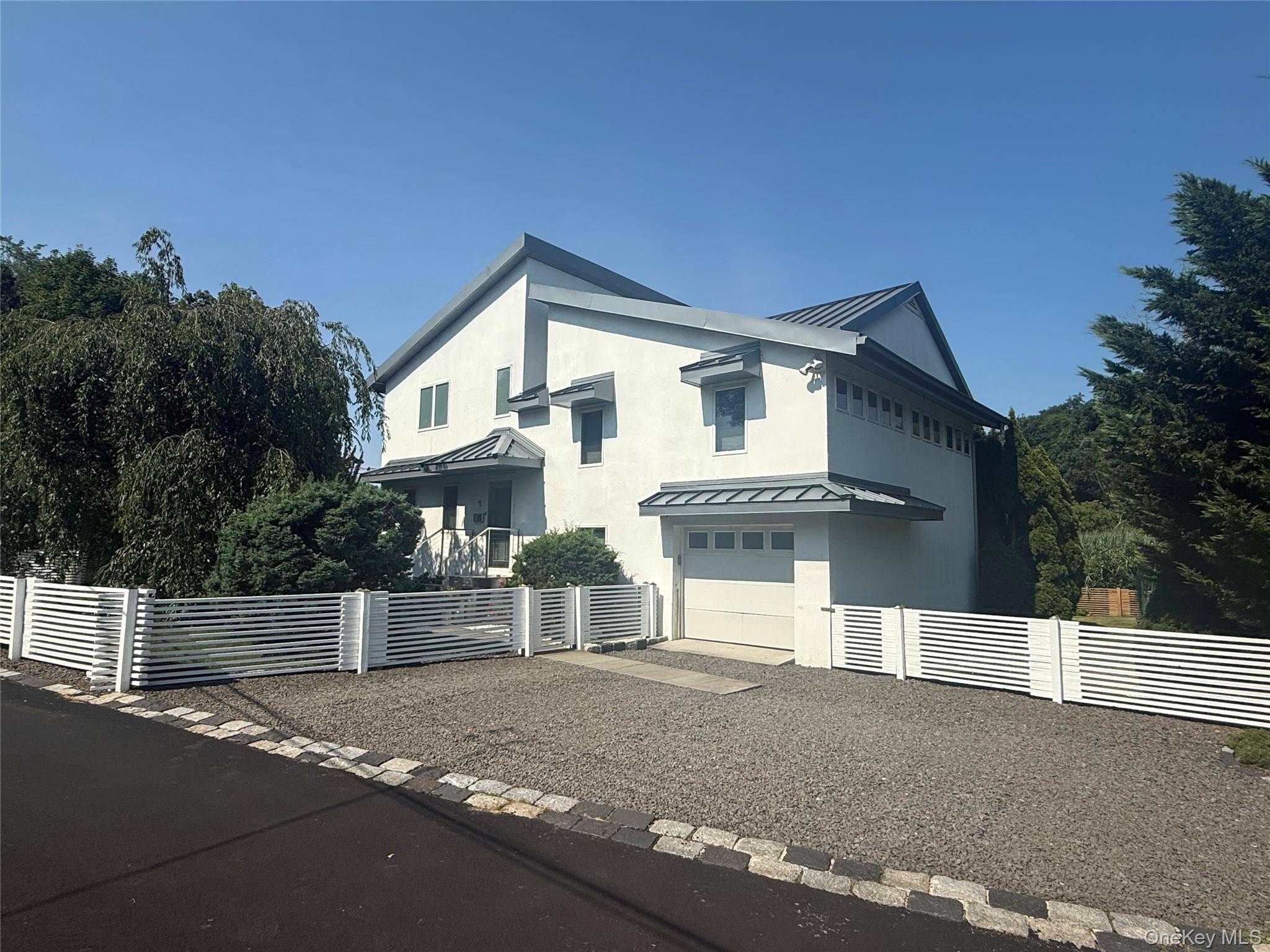 1 Dale ST, Rye, NY 10580