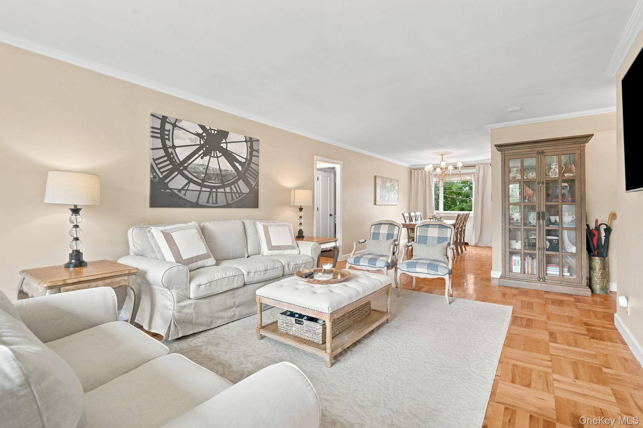 11 Westview AVE #8-2, White Plains, NY 10603