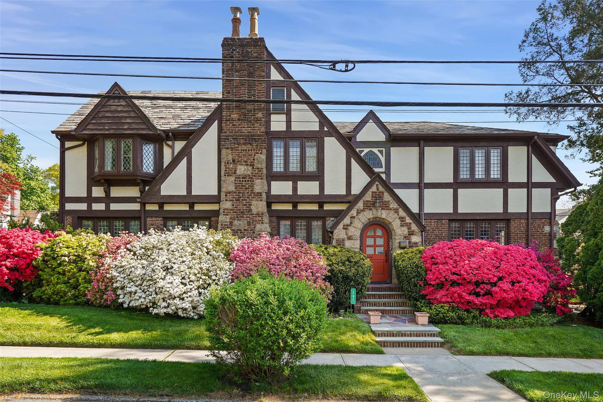 297 E Devonia AVE, Mount Vernon, NY 10552