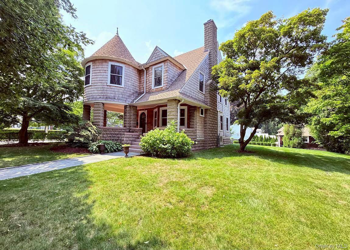 453 Palmer AVE, Mamaroneck, NY 10543
