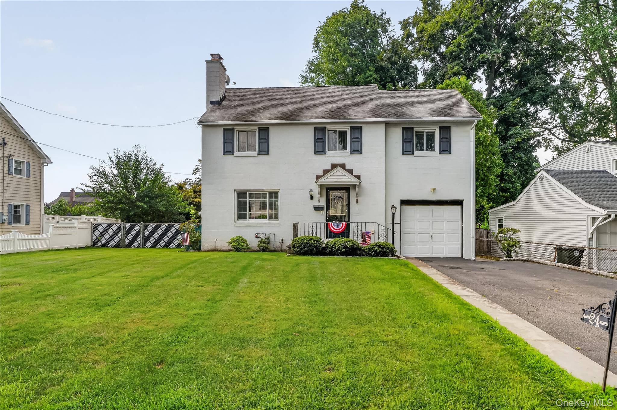24 Quintard DR, Port Chester, NY 10573