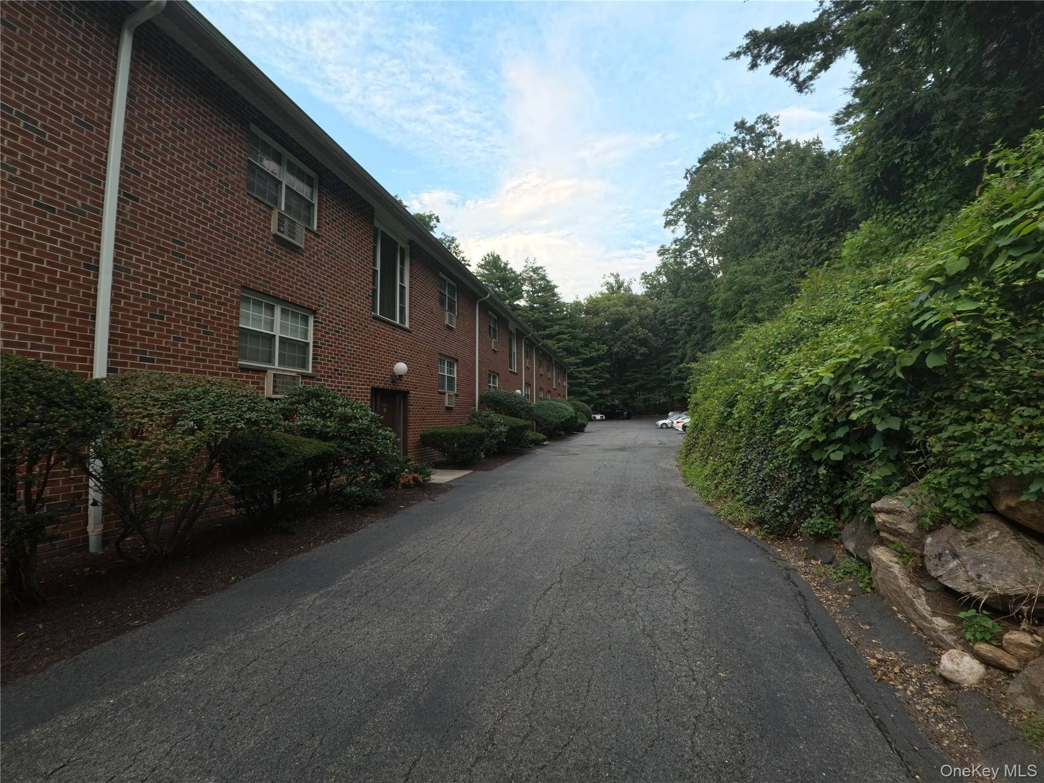 6 Dove CT #M, Croton-on-hudson, NY 10520