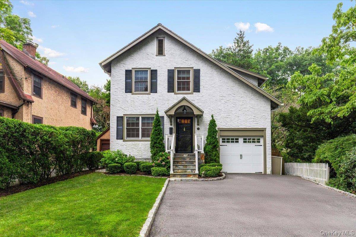14 Fernwood AVE, Rye, NY 10580