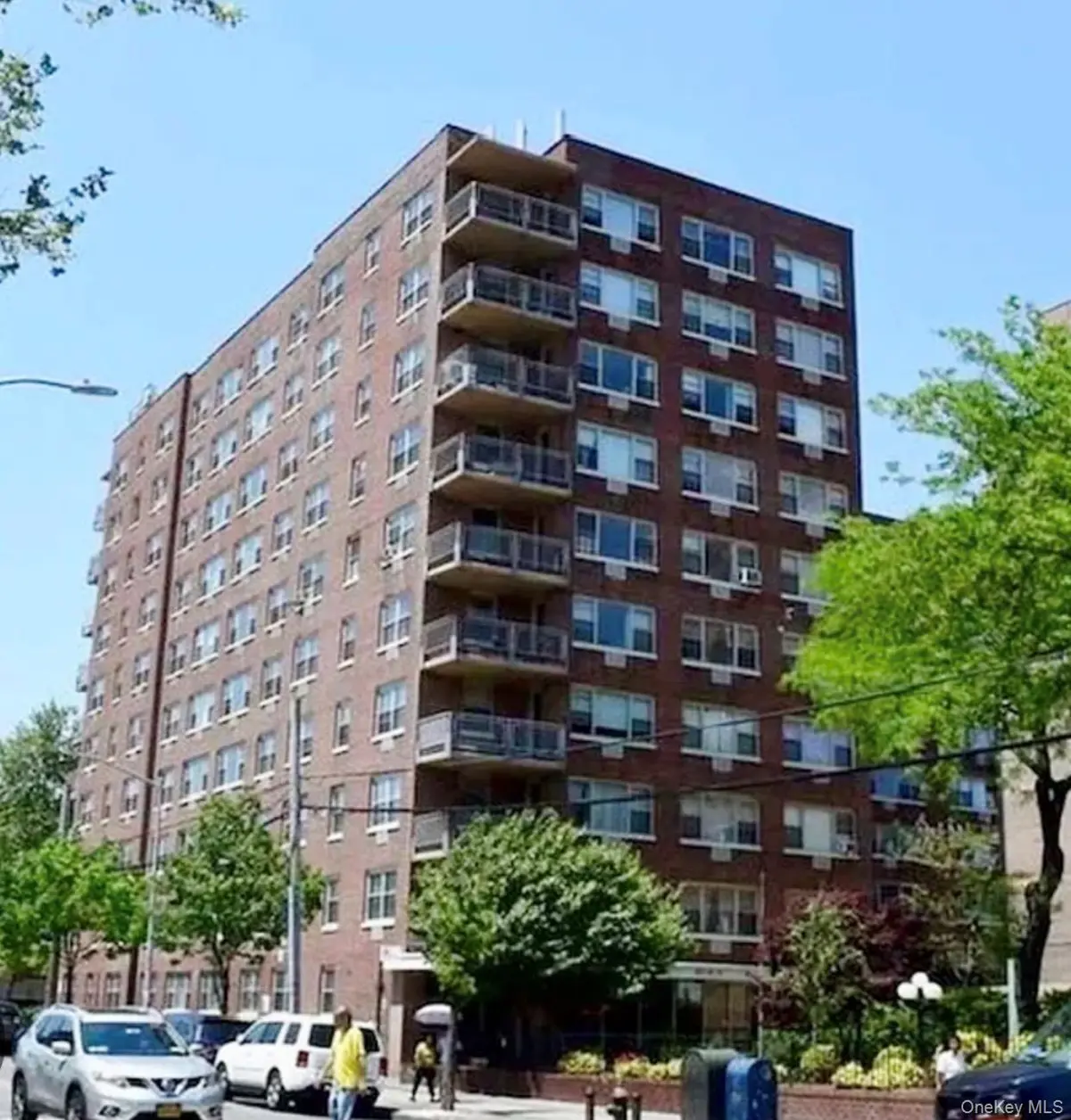 8111 45th AVE #5C, Elmhurst, NY 11373
