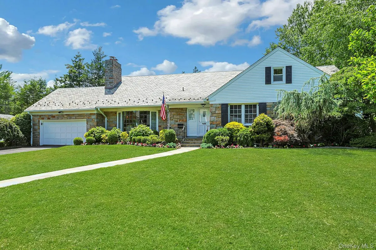 72 Brookfield RD, Mount Vernon, NY 10552