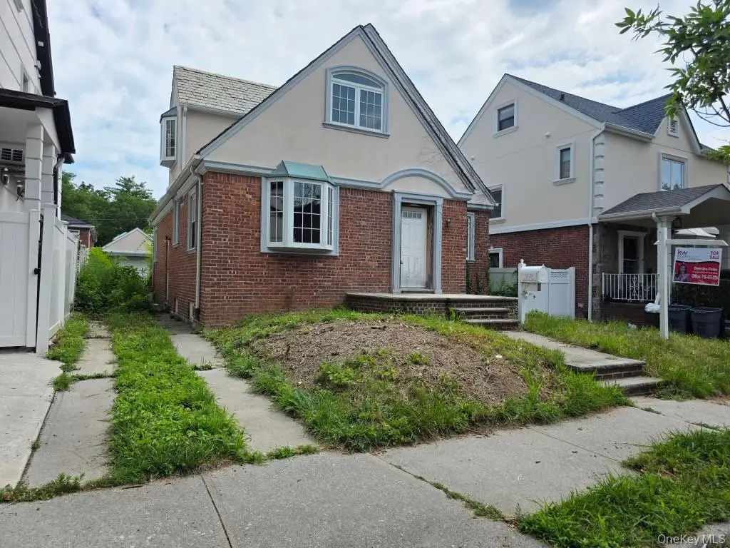 64-39 Dieterle CRES, Rego Park, NY 11375