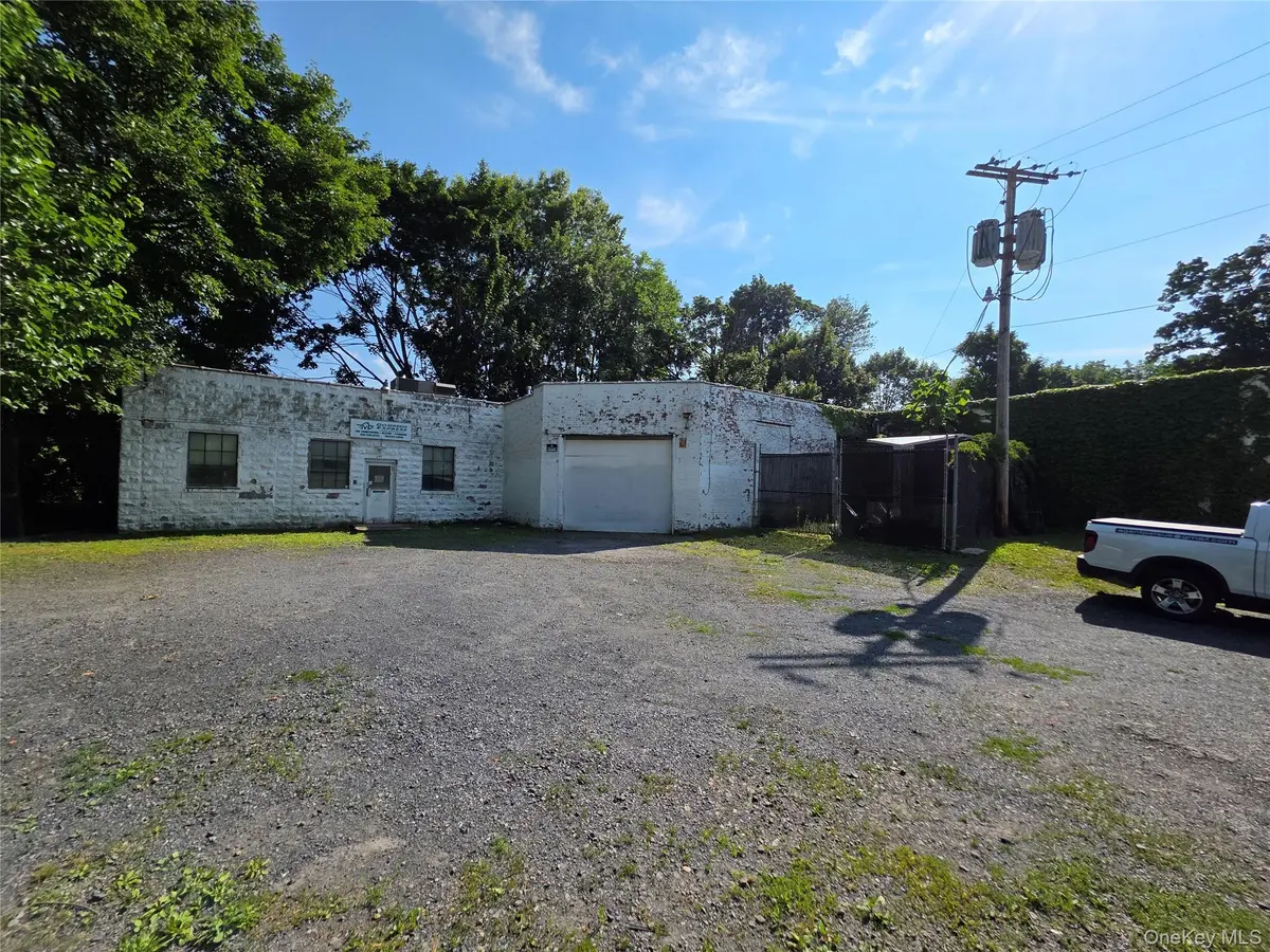 145 South William ST, Newburgh, NY 12550