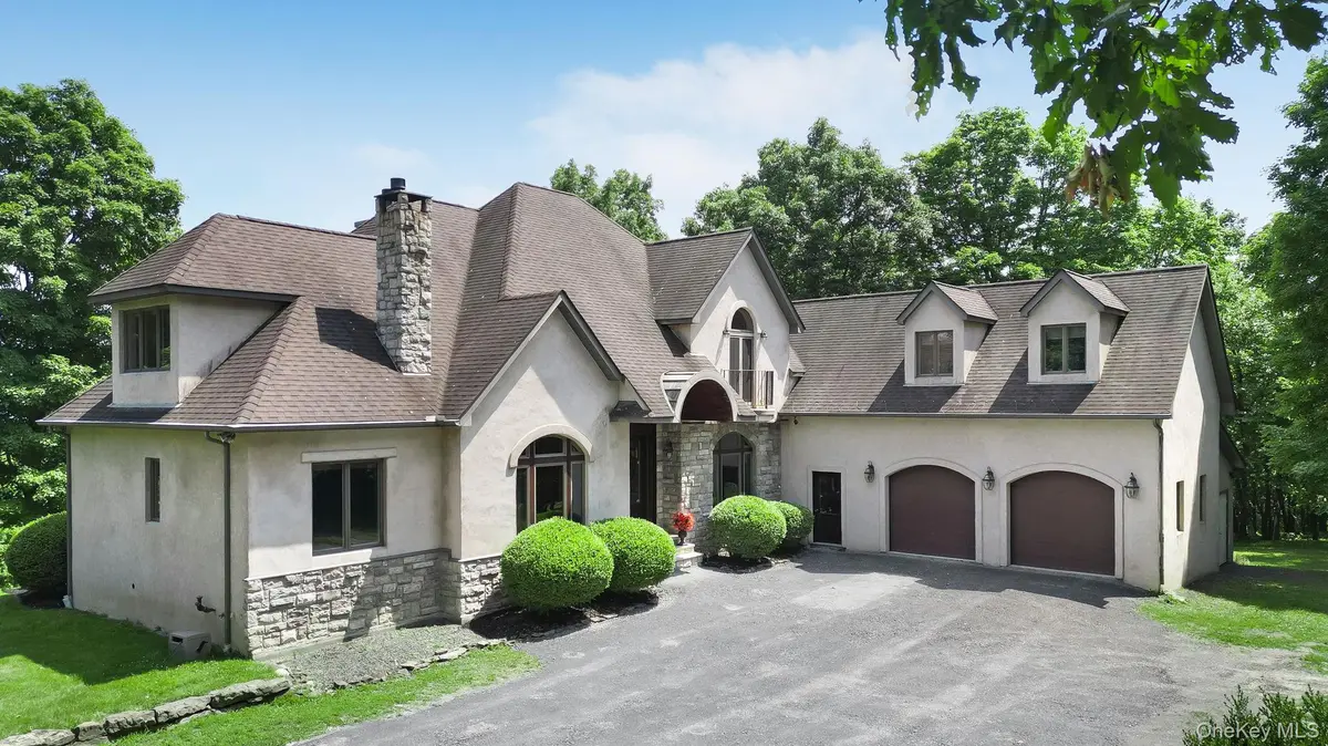 250 Corbett RD, Montgomery, NY 12549