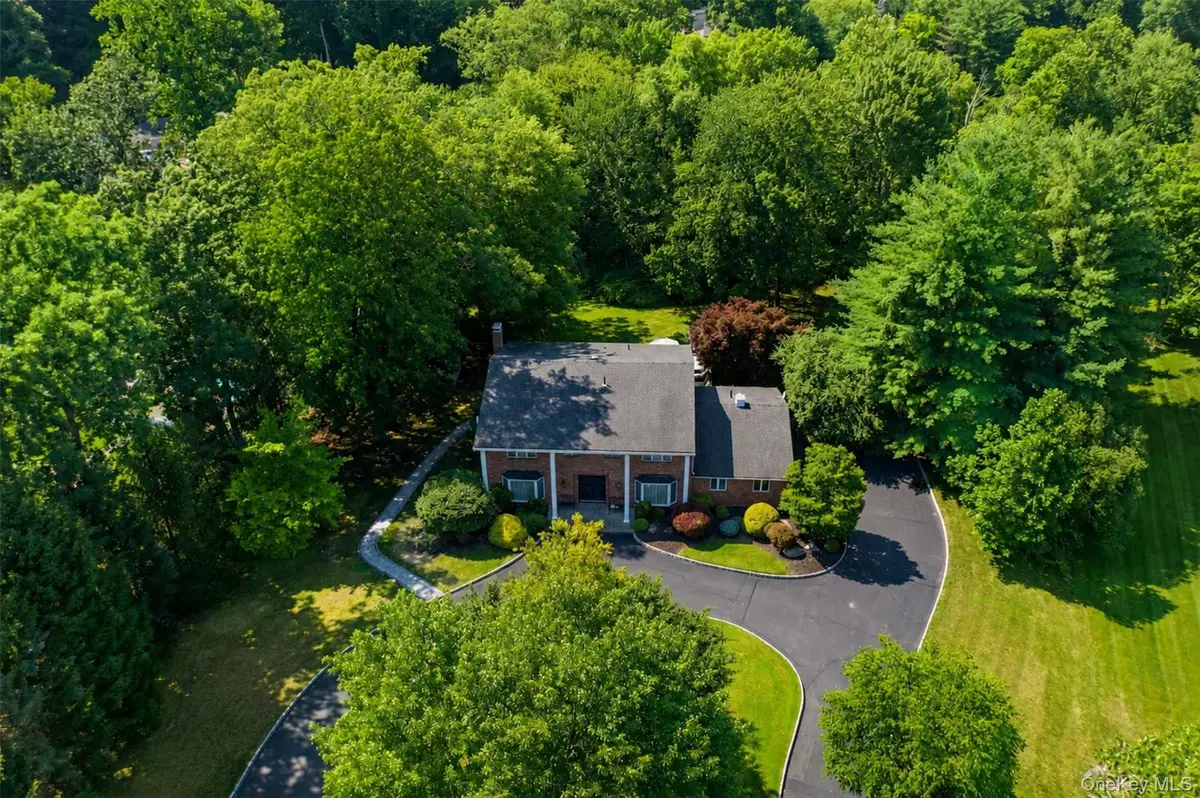 391 Pleasant Hill DR, New City, NY 10956