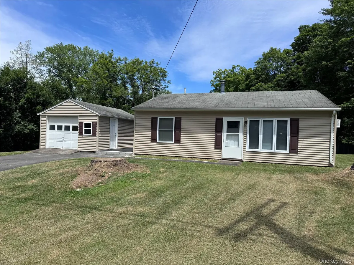 1 Center RD, High Falls, NY 12440