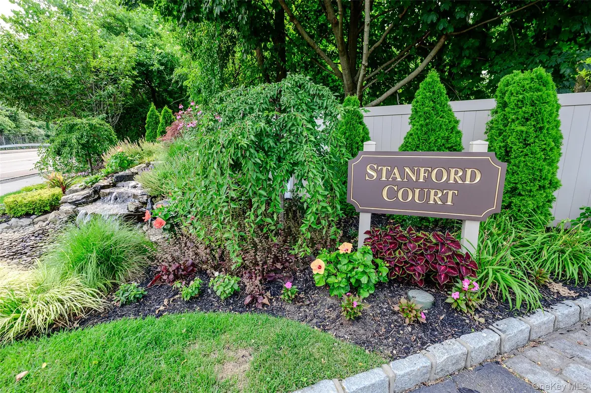 12 Stanford CT #A, Wantagh, NY 11793