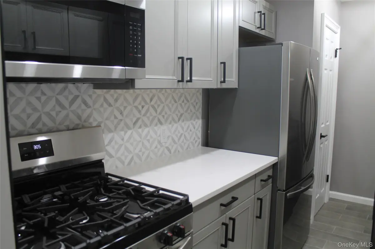 276 Temple Hill #2410, New Windsor, NY 12553