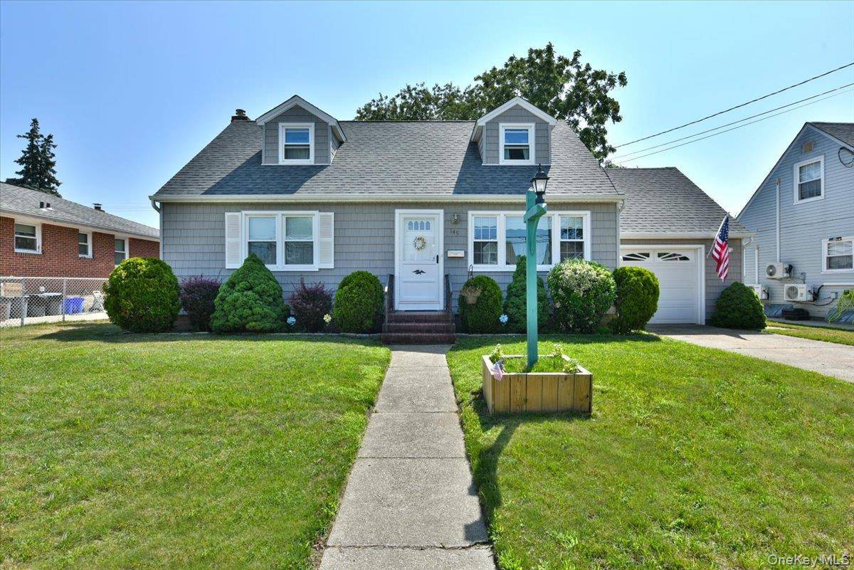 145 Benedict AVE, Valley Stream, NY 11580