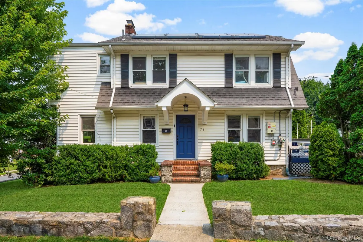 76 Chestnut AVE, Pelham, NY 10803
