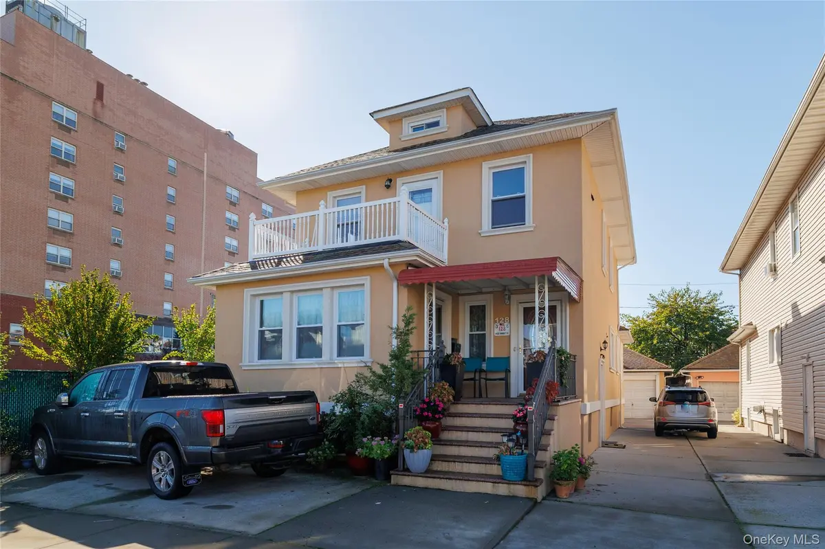 128 W Market ST, Long Beach, NY 11561