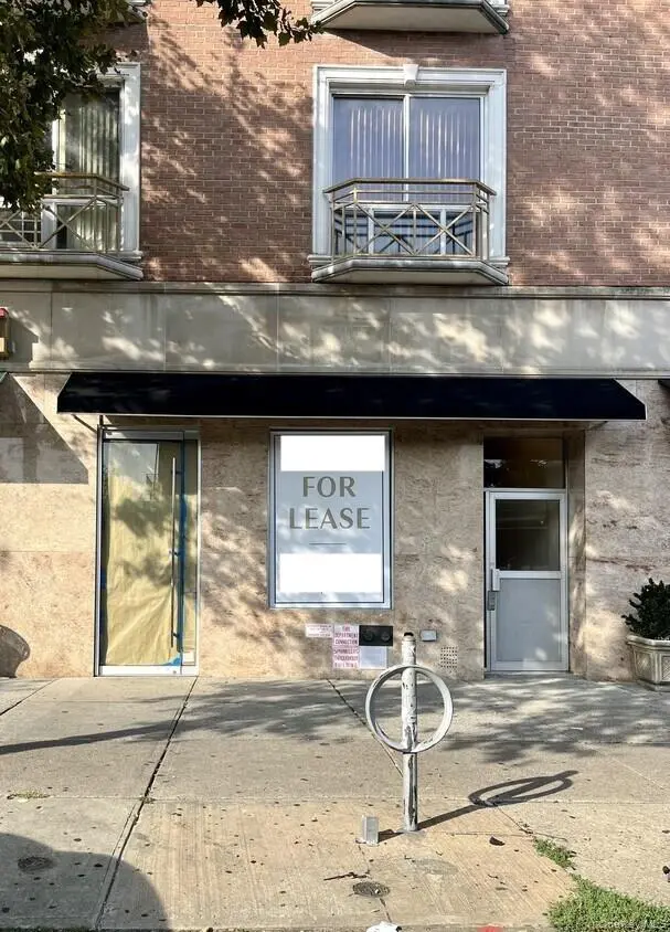 40-15 30th AVE, Astoria, NY 11103