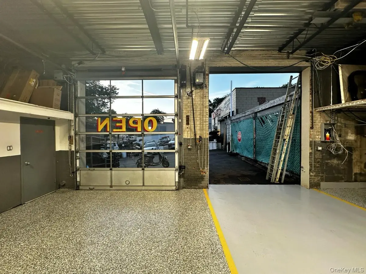 533 S Fulton AVE, Mount Vernon, NY 10550