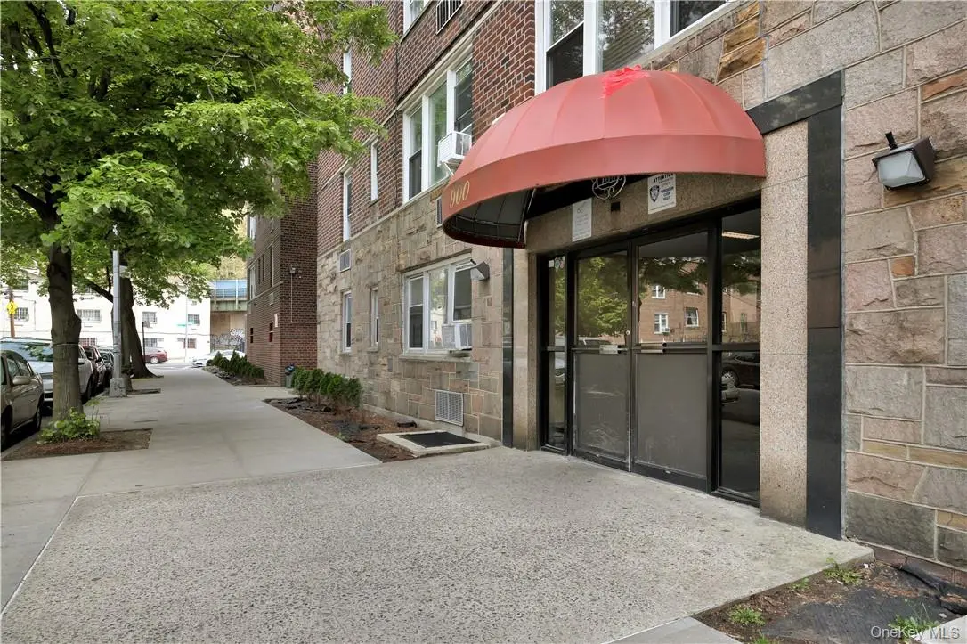 900 Lydig AVE #4M, Bronx, NY 10462
