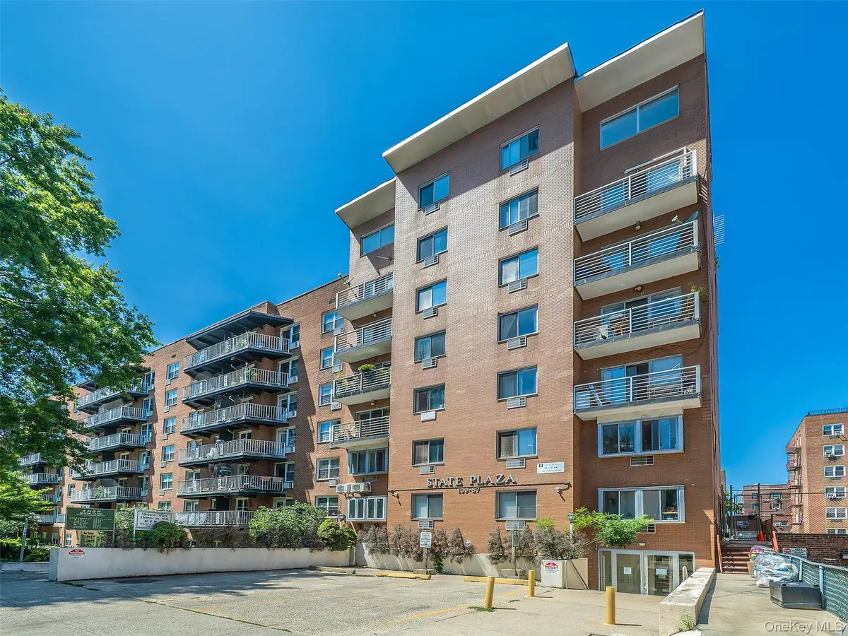 139-87 35th AVE #4B, Flushing, NY 11354