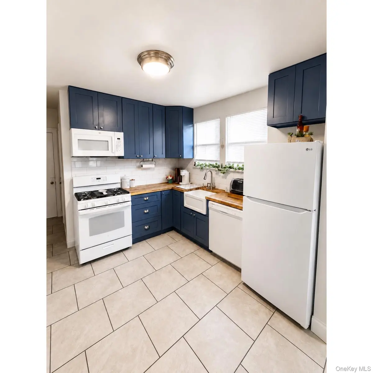 Address not disclosed, Staten Island, NY 10310