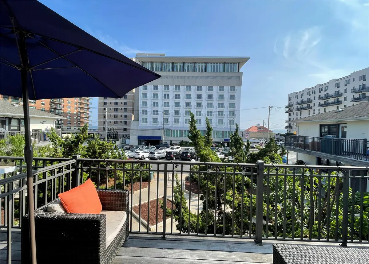 65 W Broadway #7B, Long Beach, NY 11561