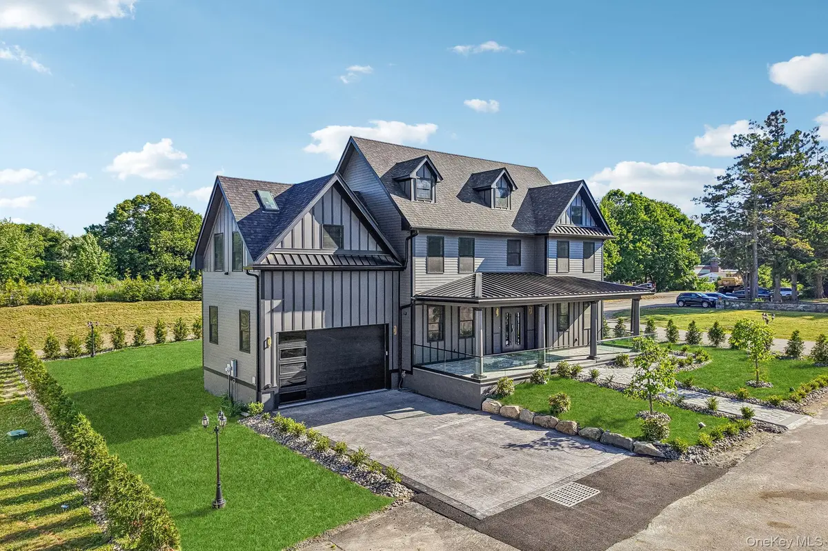 1707 Marie LN, Mohegan Lake, NY 10547