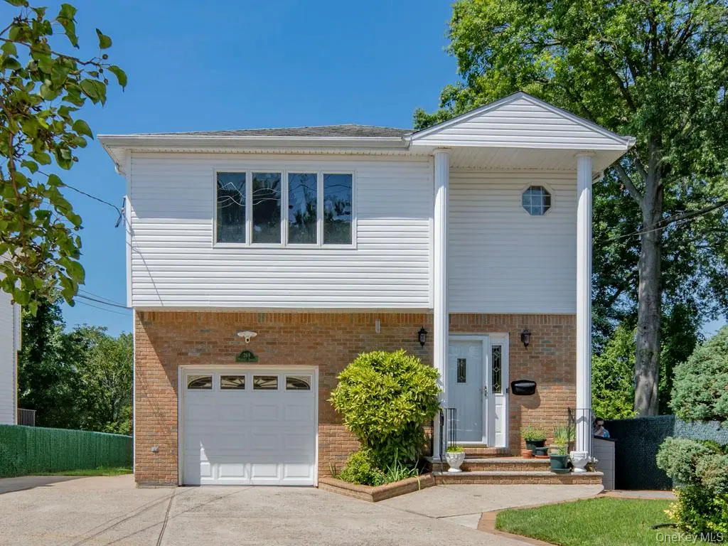 269 Marcus AVE, Garden City Park, NY 11040