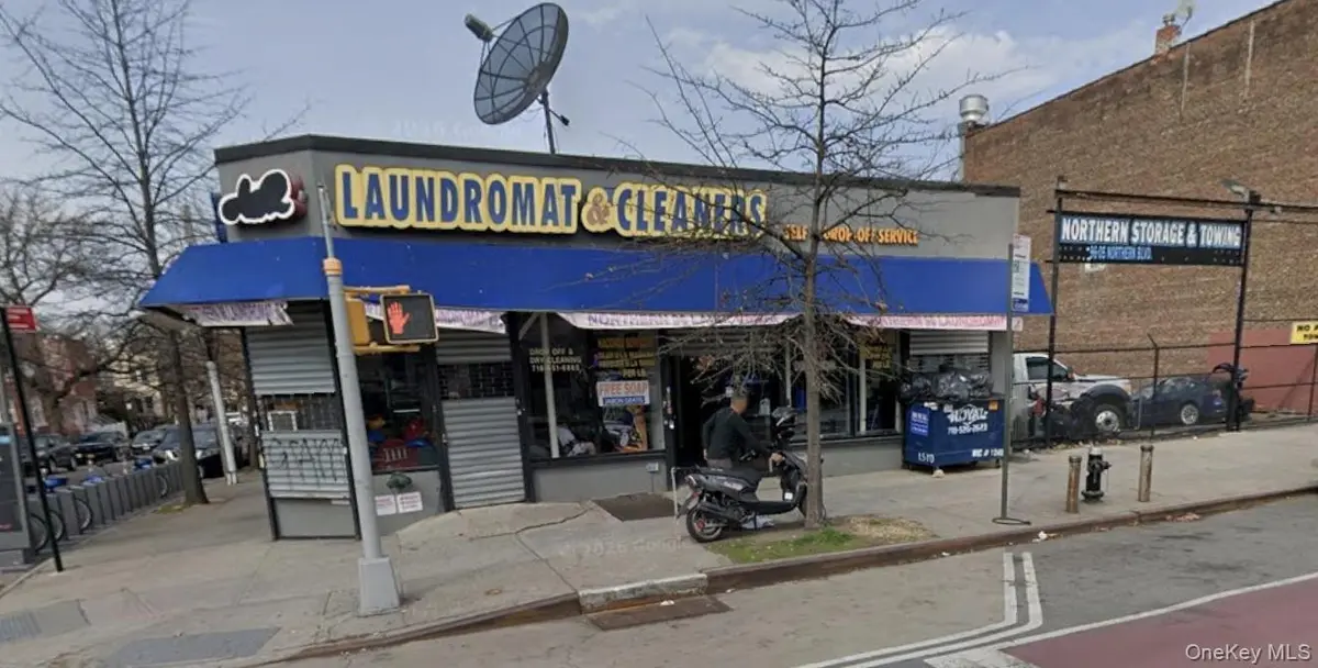 9601 Northern BLVD, Corona, NY 11368