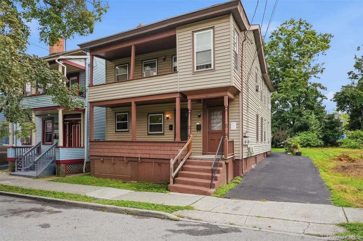 25 Conklin ST, Poughkeepsie, NY 12601