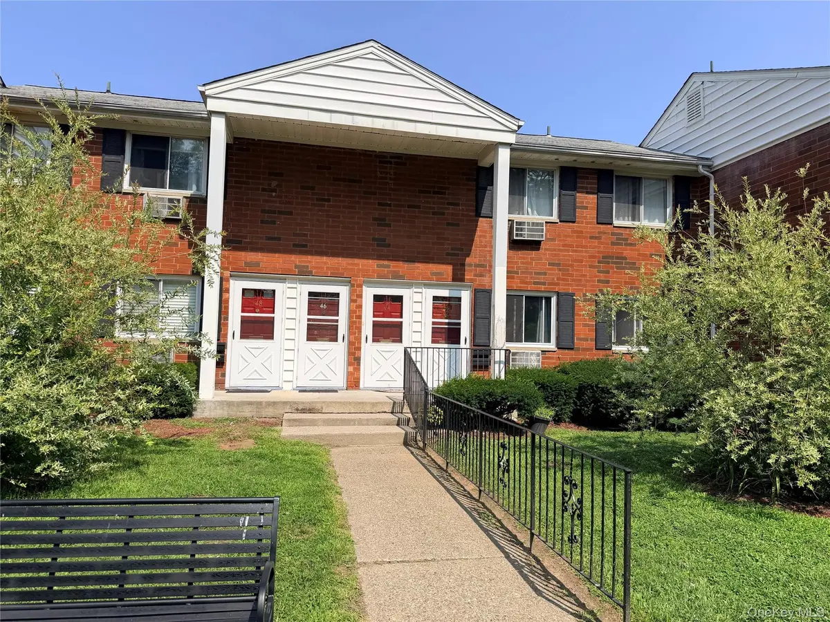 42 Manor DR #42, Cornwall, NY 12518