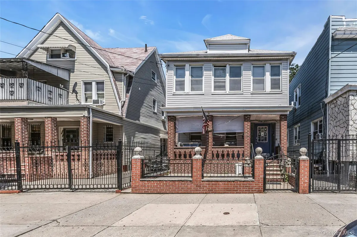 104-29 37th DR, Corona, NY 11368