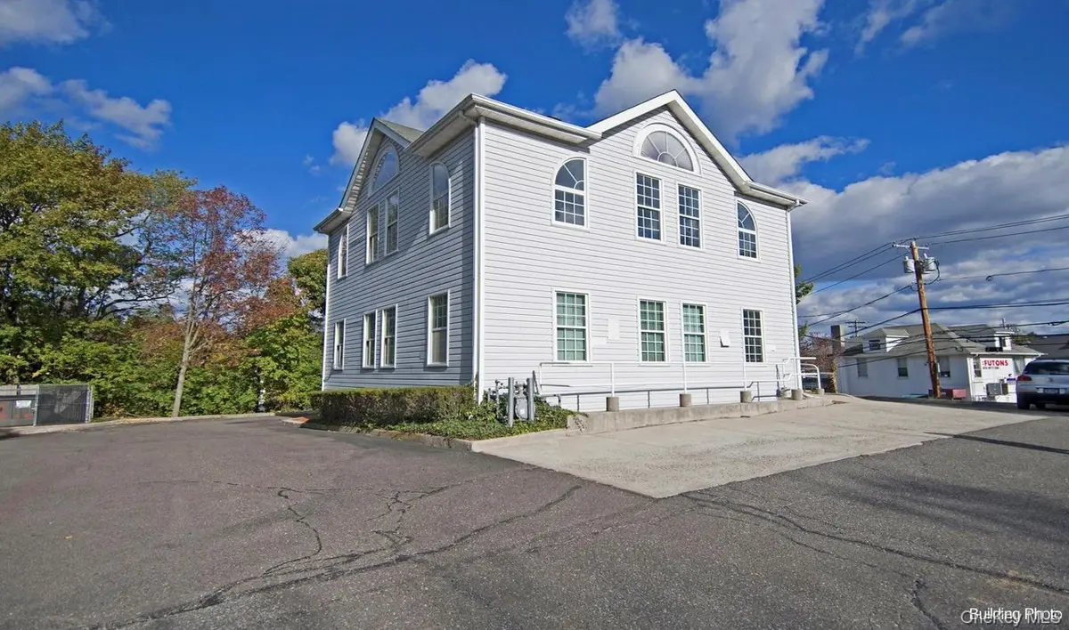 1000 Main ST #Basement Ste 2D, Port Jefferson, NY 11777