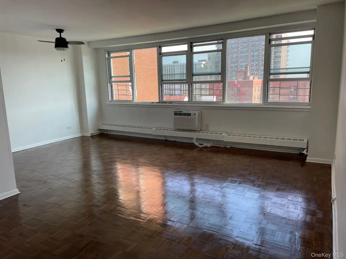 16420 Highland AVE #4B, Jamaica, NY 11432
