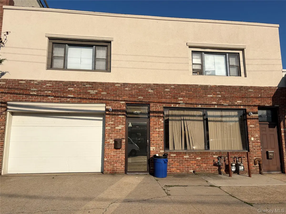 2425 Long Beach RD, Oceanside, NY 11572