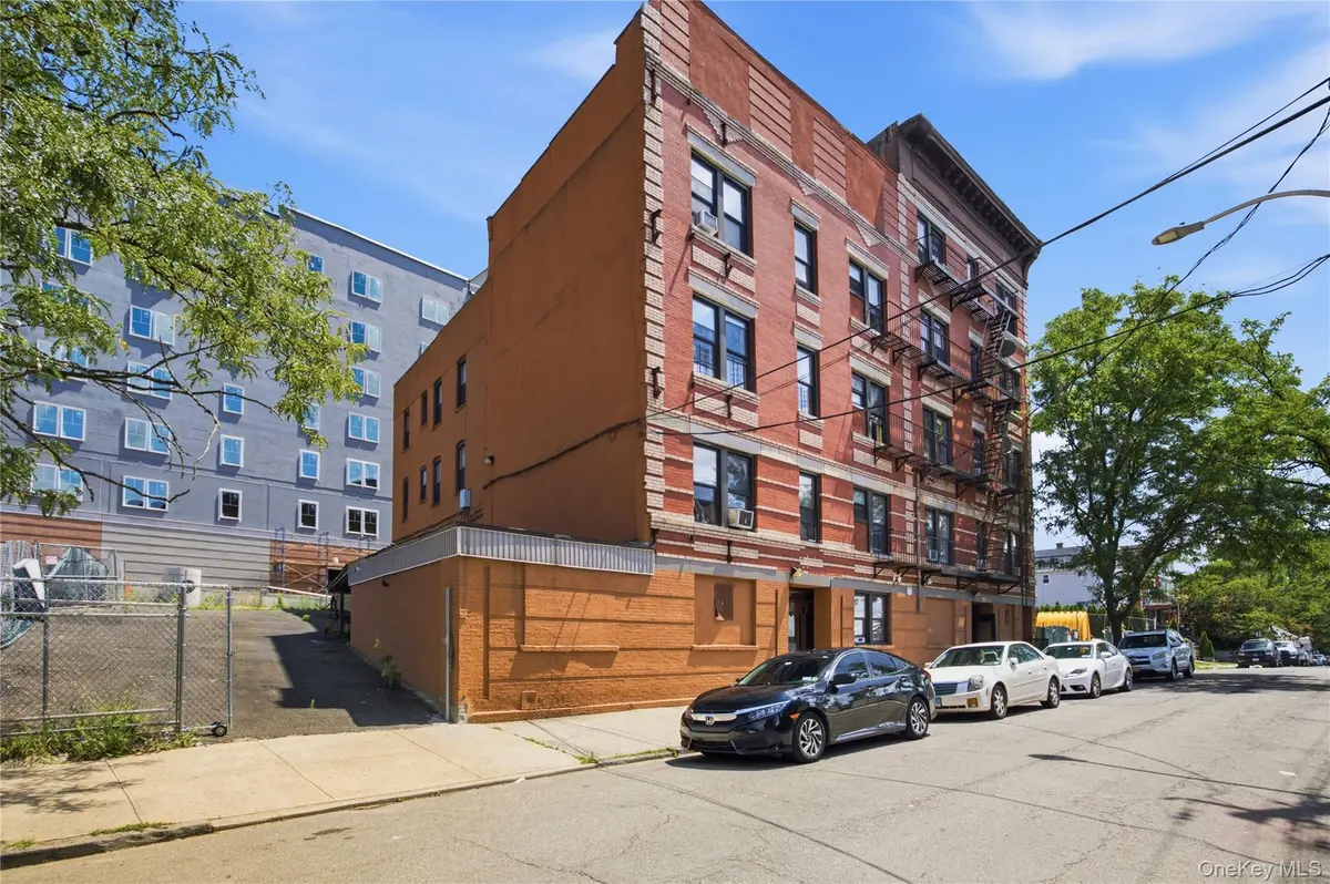 256-258 Woodworth AVE, Yonkers, NY 10701