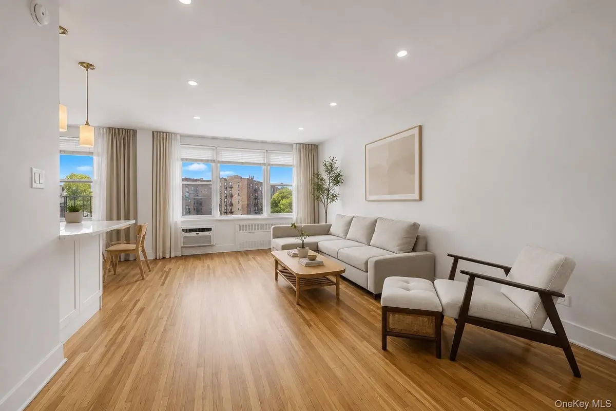 91 Van Cortlandt AVE #6E, Bronx, NY 10463