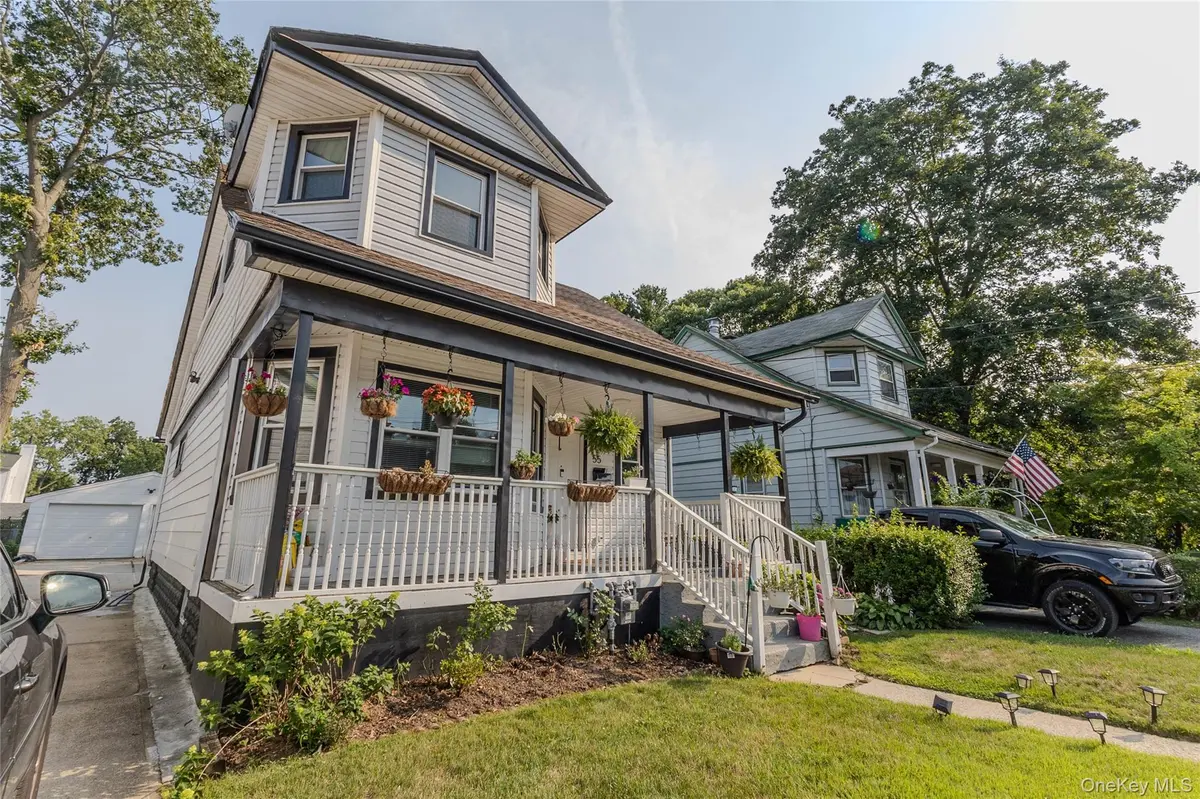 55 Henry ST, Roosevelt, NY 11575
