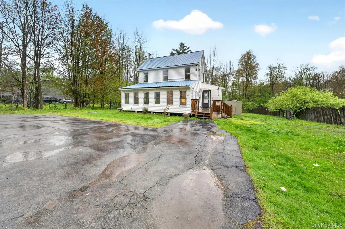 41 Rock Ridge AVE, Monticello, NY 12701
