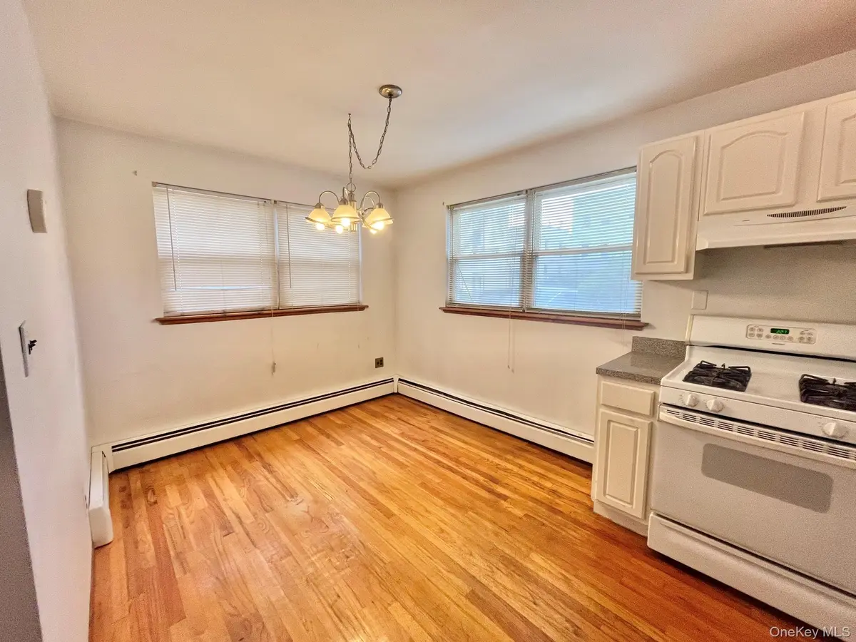 66 Oak ST #1F, Port Chester, NY 10573