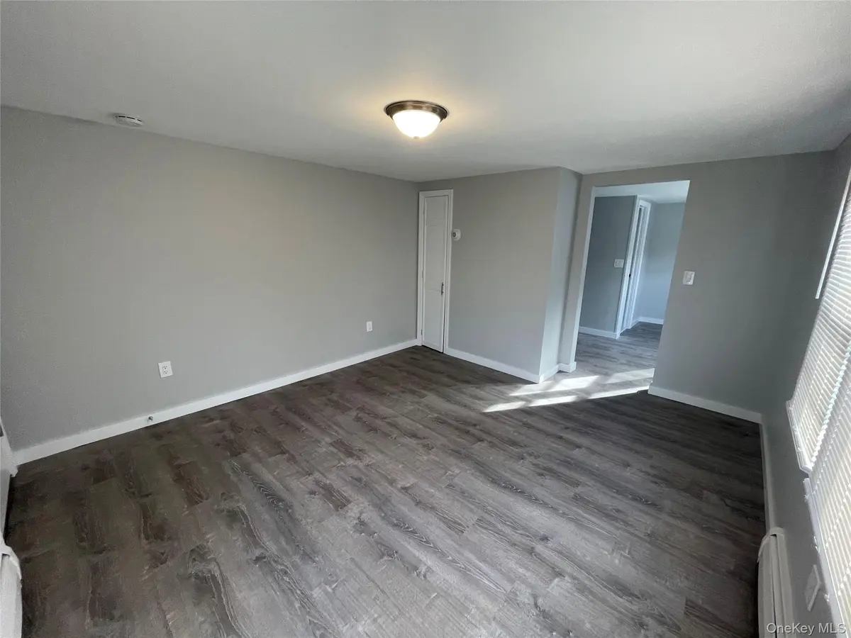 21 Collegeview AVE #21-4, Poughkeepsie, NY 12603