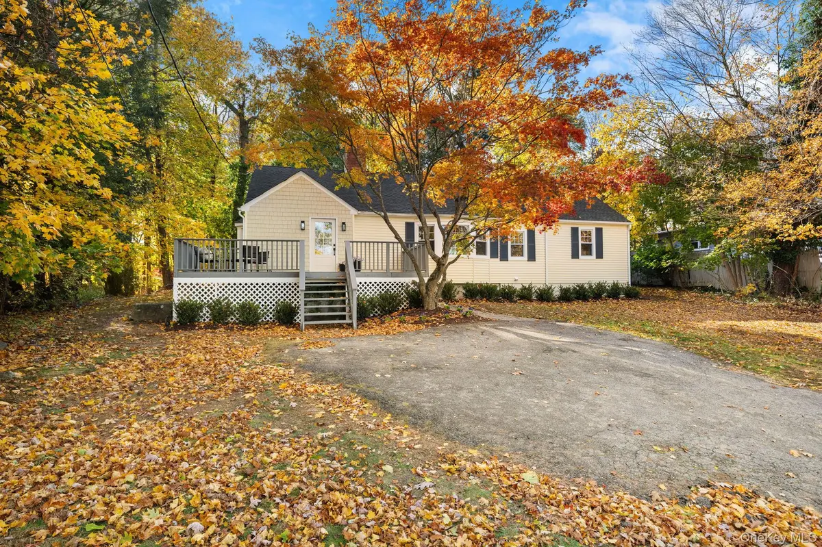 27 Winding LN, Bedford Hills, NY 10507