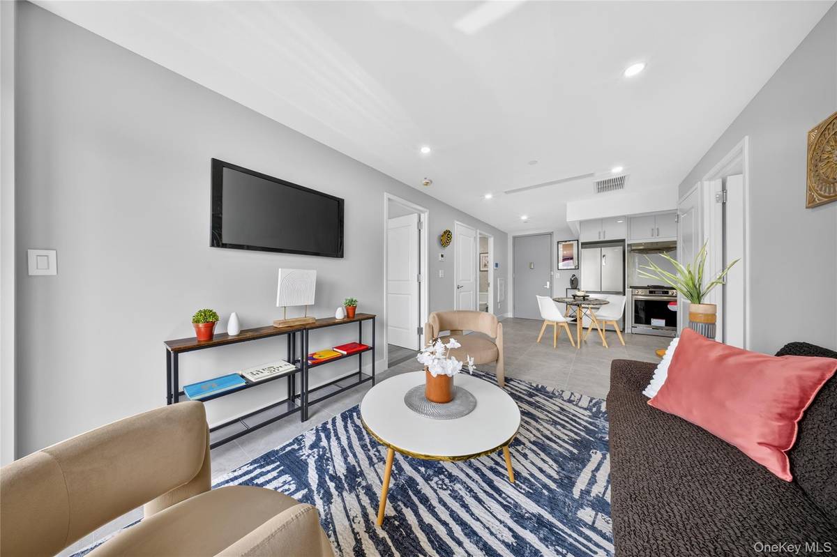 643 5th AVE #6D, Brooklyn, NY 11215