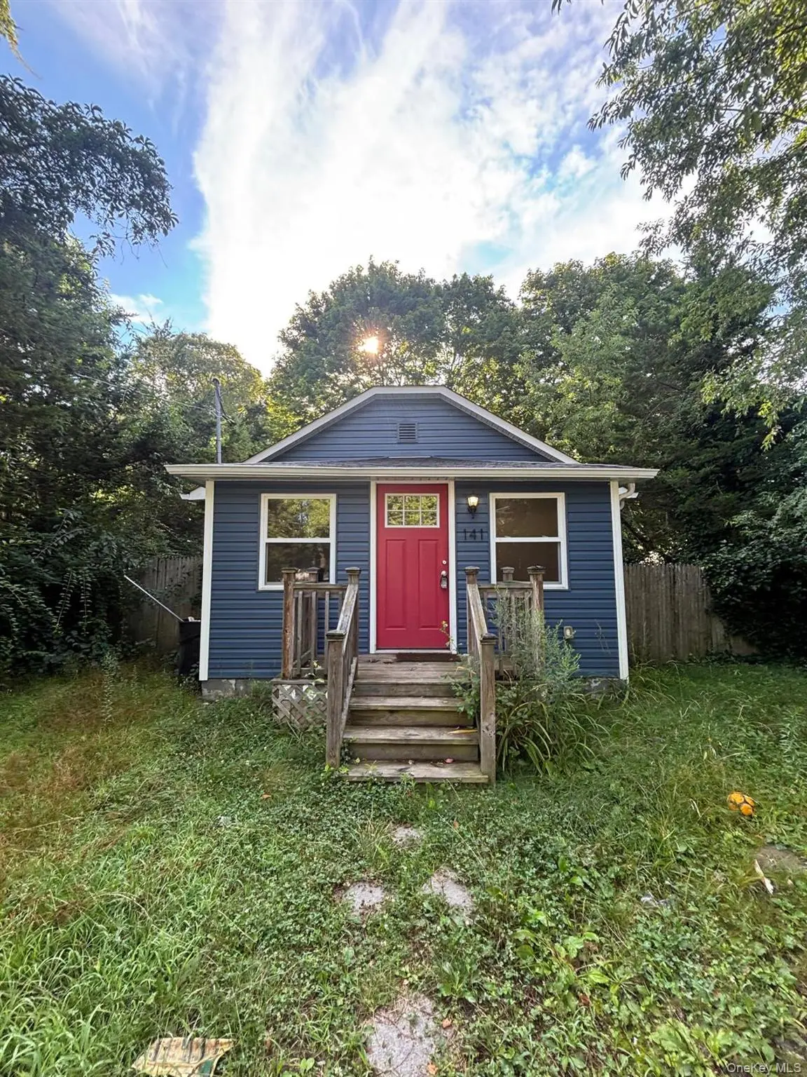 141 Huguenot DR, Mastic Beach, NY 11951