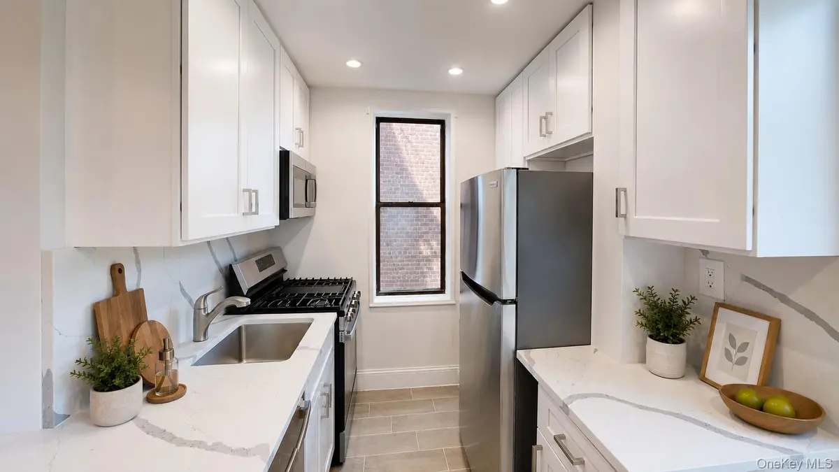 650 Warburton AVE #5D, Yonkers, NY 10701