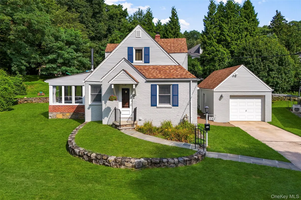 151 Seacord RD, New Rochelle, NY 10804